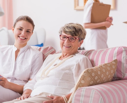talking to a loved one about senior living without confrontation
